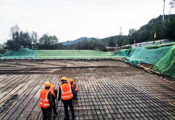 永定河綜合治理修復(fù)“十一”假期建設(shè)忙 永定河綜合治理修復(fù)“十一”假期建設(shè)忙