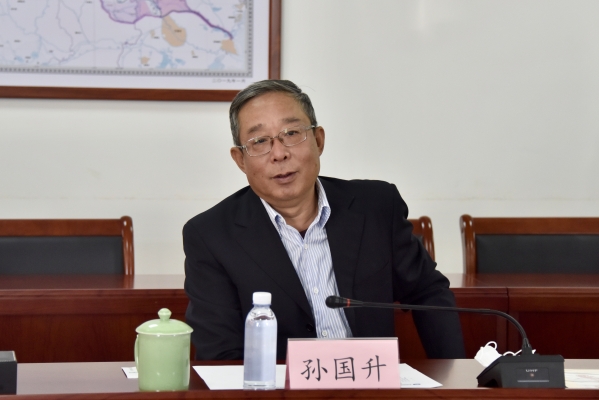 公司領(lǐng)導會見福建省莆田市副市長吳健明 公司領(lǐng)導會見福建省莆田市副市長吳健明