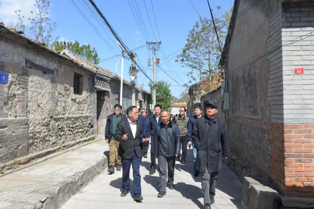定準(zhǔn)題 察真情 出實(shí)招 公司主題教育調(diào)查研究“進(jìn)行時(shí)” 定準(zhǔn)題 察真情 出實(shí)招 公司主題教育調(diào)查研究“進(jìn)行時(shí)”