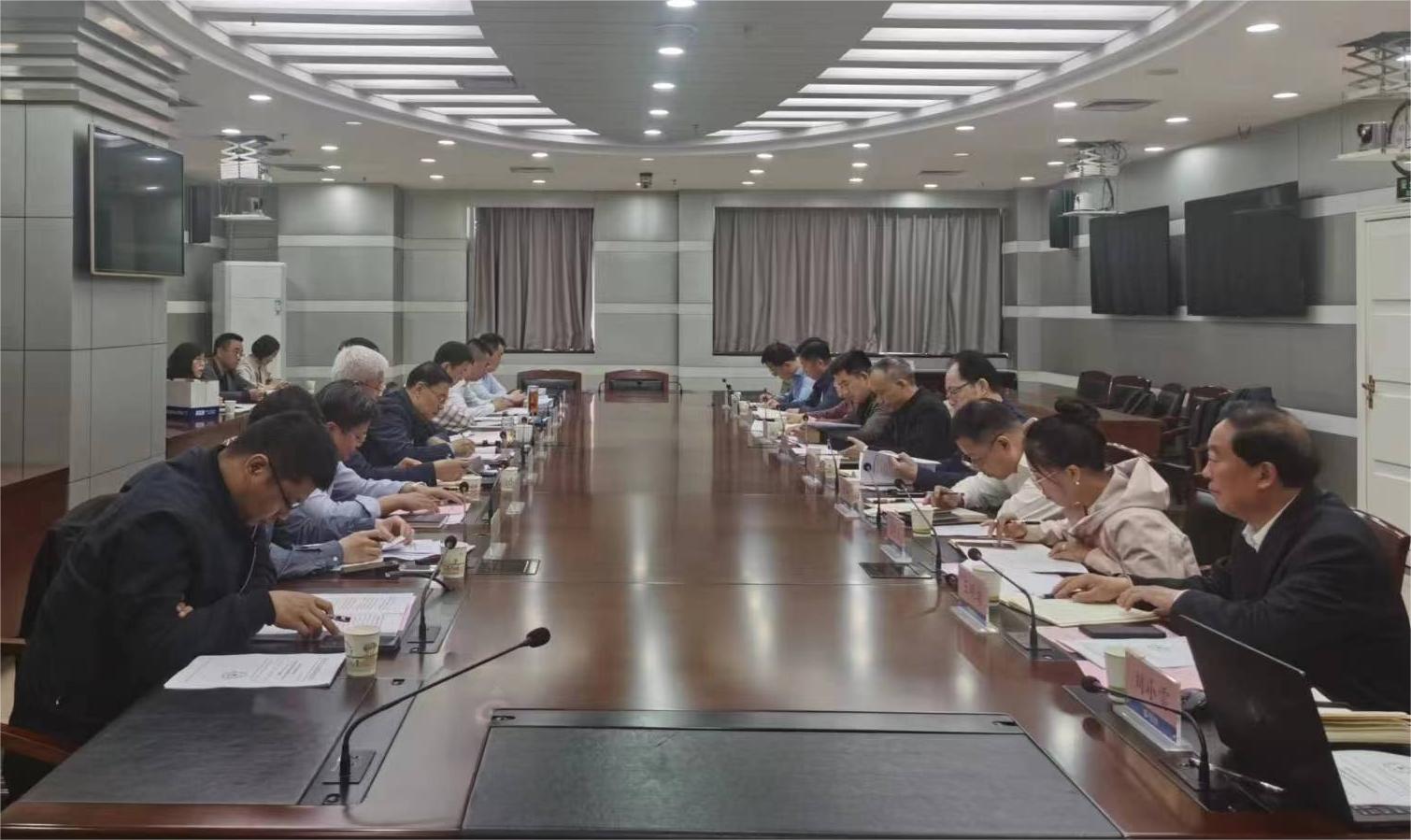 定準(zhǔn)題 察真情 出實(shí)招 公司主題教育調(diào)查研究“進(jìn)行時(shí)” 定準(zhǔn)題 察真情 出實(shí)招 公司主題教育調(diào)查研究“進(jìn)行時(shí)”