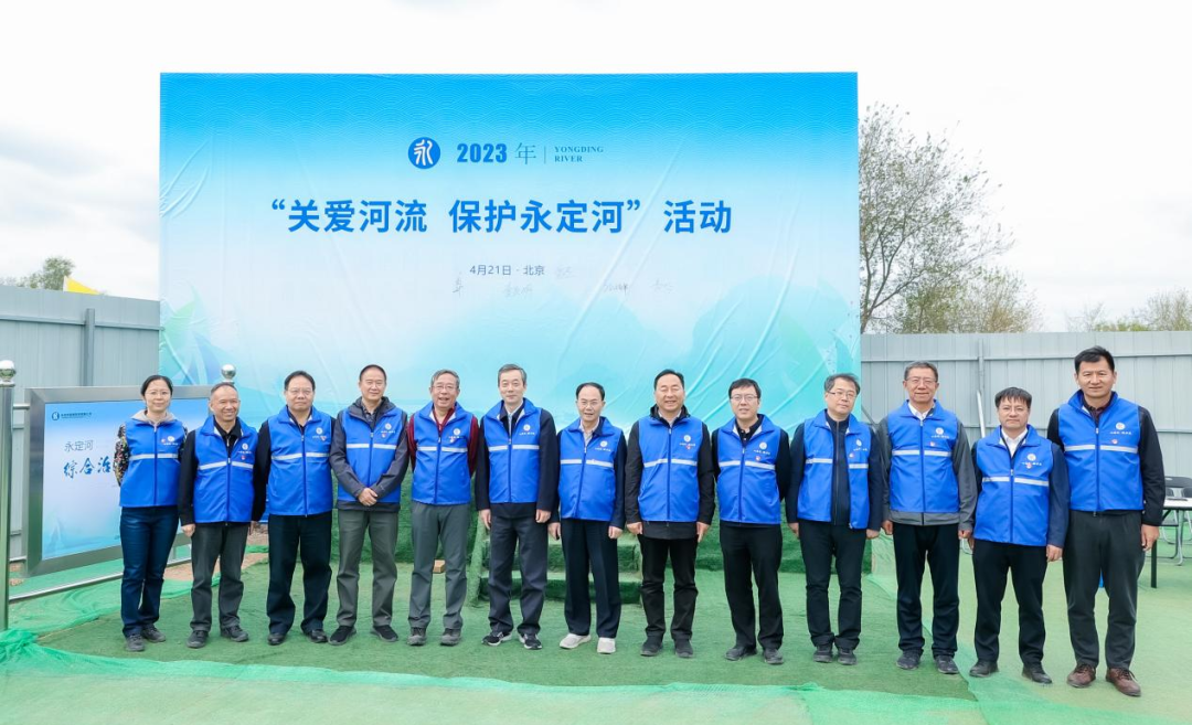 以高質(zhì)量發(fā)展實(shí)際成效交出主題教育“成績單” 以高質(zhì)量發(fā)展實(shí)際成效交出主題教育“成績單”