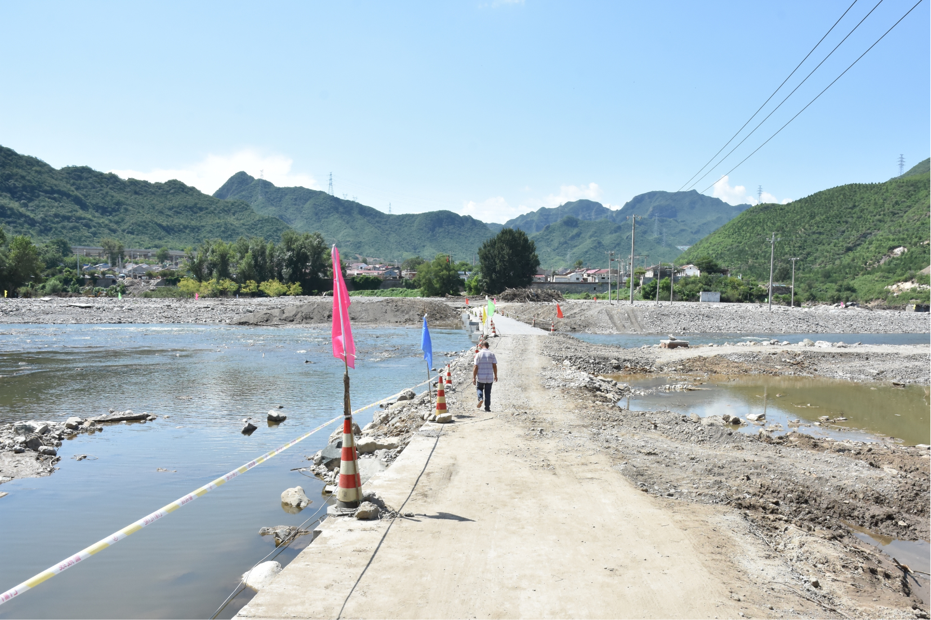 不辱使命,決戰(zhàn)決勝——永定河流域公司提前完成門頭溝河道應急清理任務 不辱使命,決戰(zhàn)決勝——永定河流域公司提前完成門頭溝河道應急清理任務