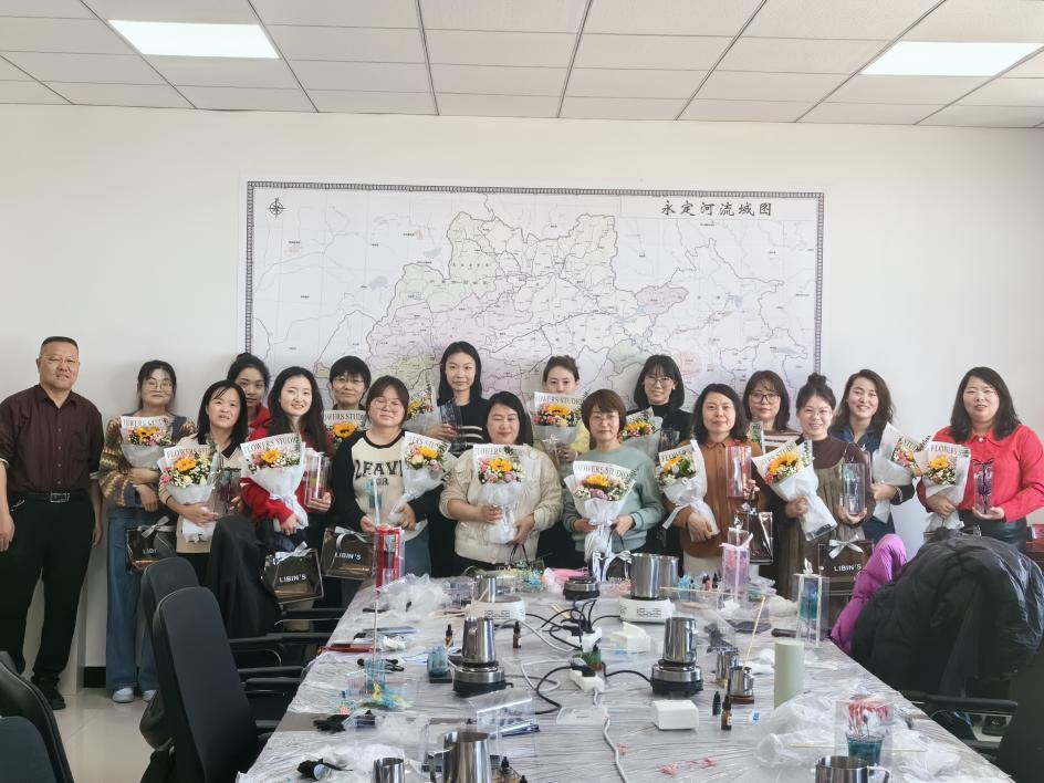 公司各級(jí)工會(huì)組織開展慶?!叭恕眹?guó)際婦女節(jié)系列活動(dòng) 公司各級(jí)工會(huì)組織開展慶?!叭恕眹?guó)際婦女節(jié)系列活動(dòng)
