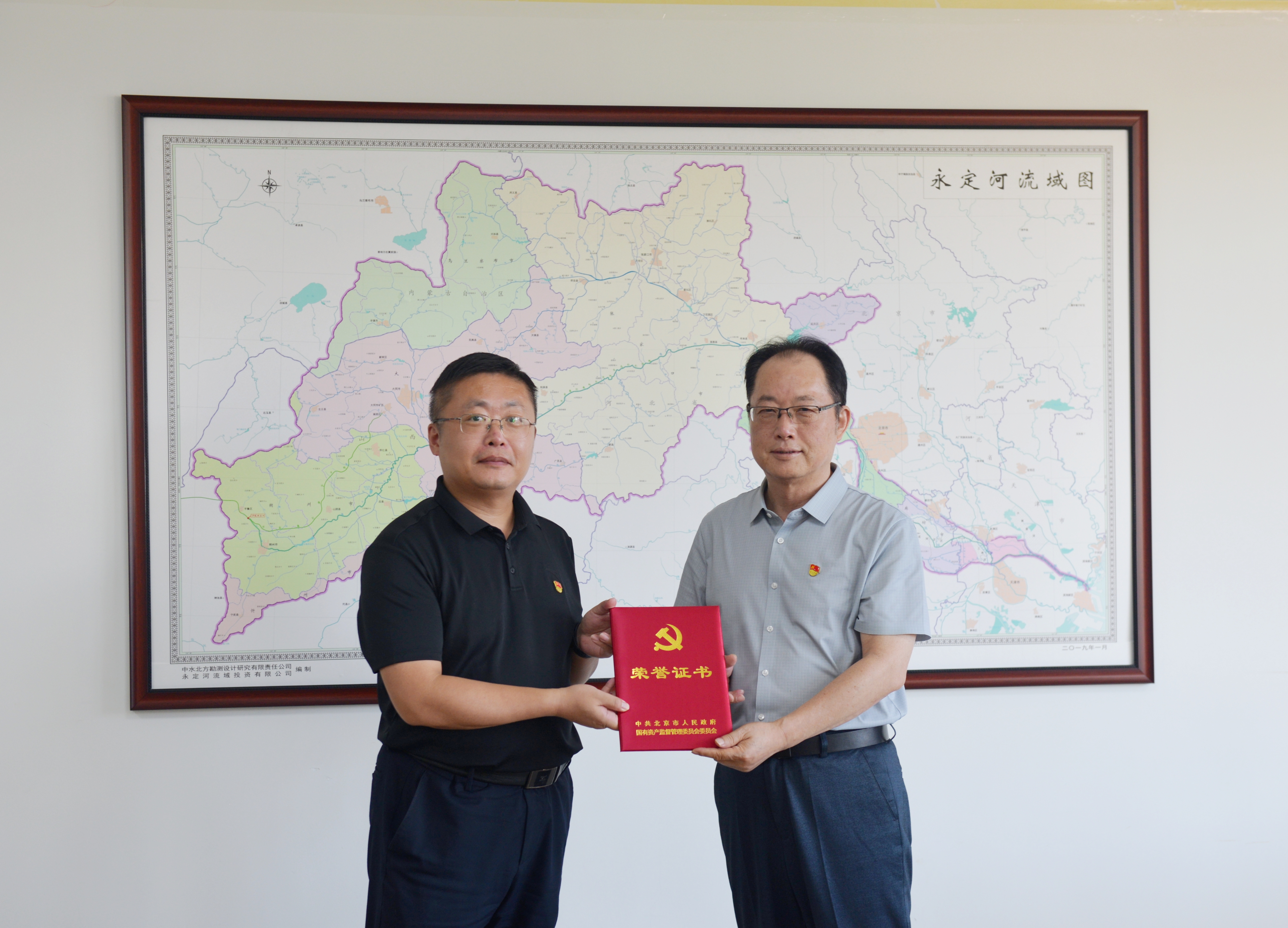 心懷火炬燃星火,桃李不言自成蹊——周懷杰獲評“北京市國資委系統(tǒng)優(yōu)秀黨務(wù)工作者” 心懷火炬燃星火,桃李不言自成蹊——周懷杰獲評“北京市國資委系統(tǒng)優(yōu)秀黨務(wù)工作者”