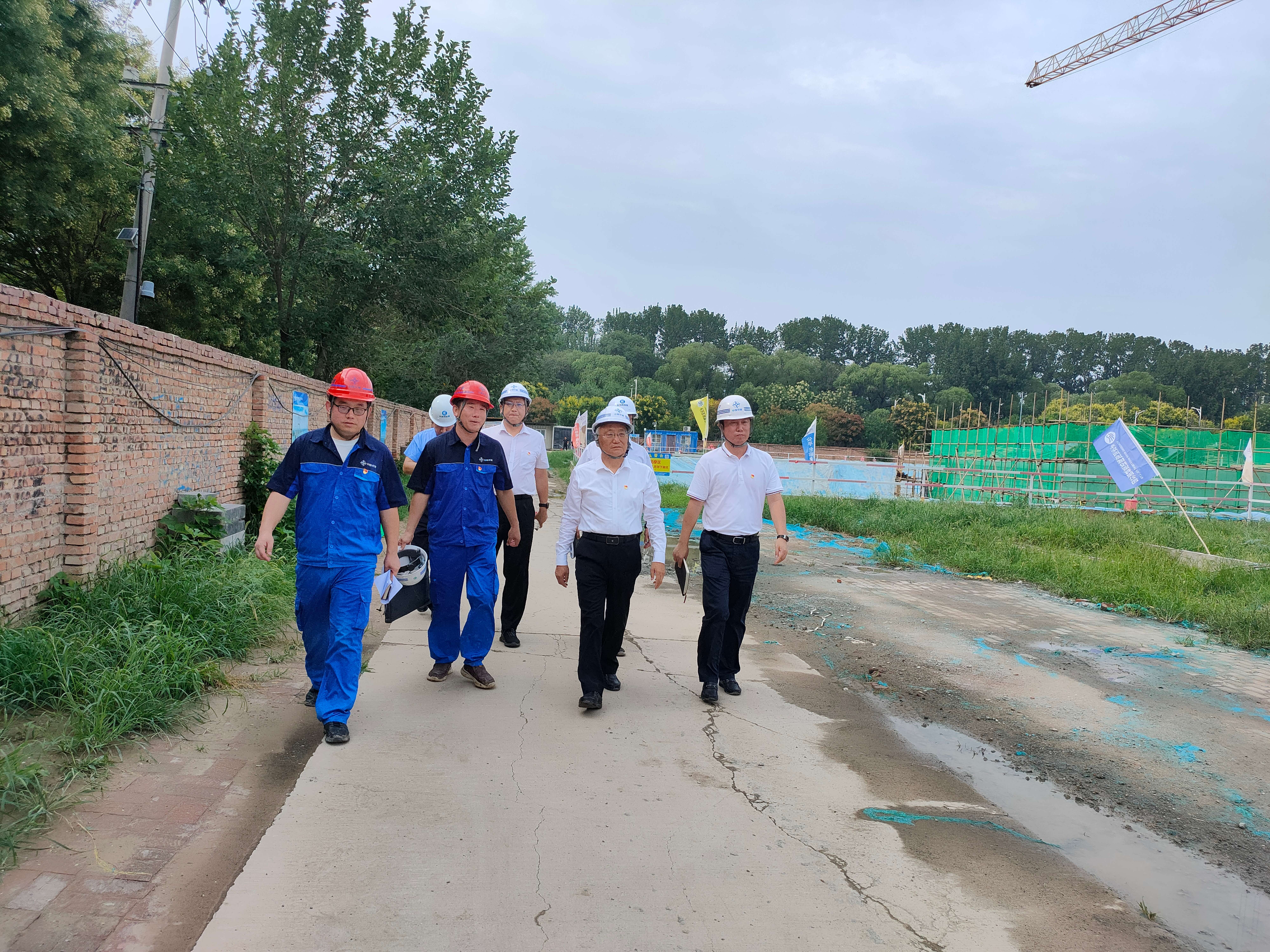 公司領導為基層黨建聯(lián)系點、總部第六黨支部講授紀律黨課 公司領導為基層黨建聯(lián)系點、總部第六黨支部講授紀律黨課