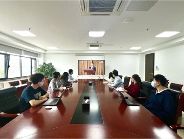 永定河投資公司組織觀看慶祝中國共產(chǎn)主義青年團(tuán)成立100周年大會 永定河投資公司組織觀看慶祝中國共產(chǎn)主義青年團(tuán)成立100周年大會